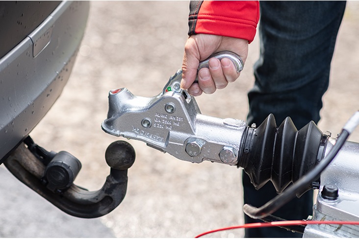 Zárható kapcsolófej