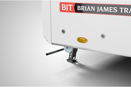 Behajtható támasztó lábak