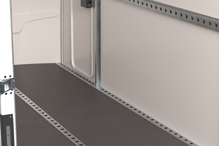 Riel de Sujeción de Carga del Panel Lateral