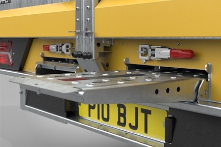 trailer extra banner