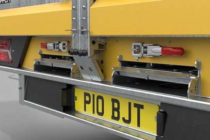 trailer extra banner